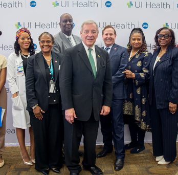 Senator Durbin and other HEAL Initiative leadership at the school-based Mile Square Health Center
                  